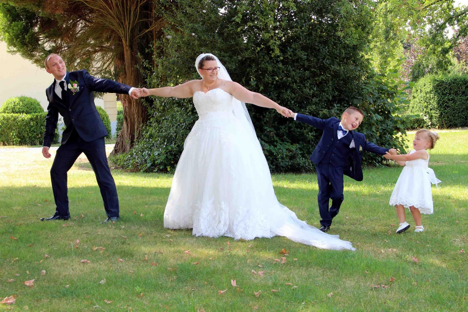 Joveniaux photographe de mariage clairefontaine